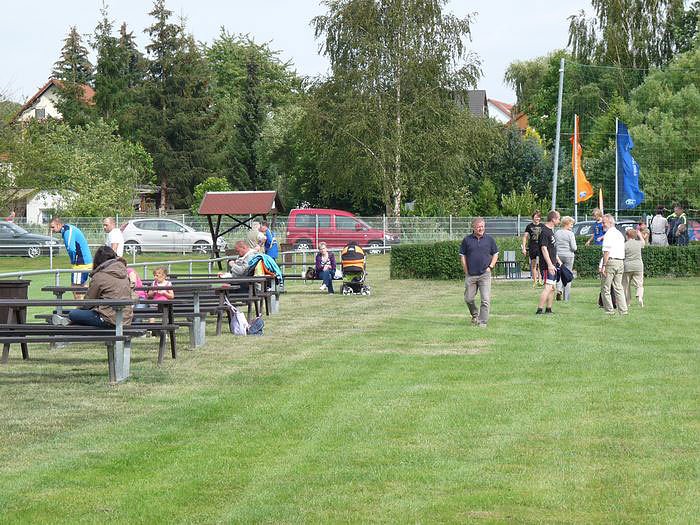 Fu&szlig;ballfest gestartet