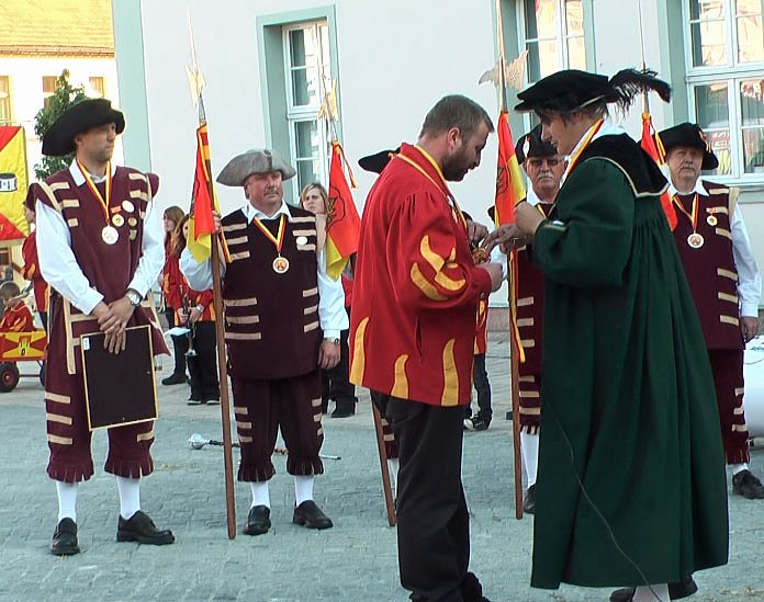 Umzug der Hausm&auml;nner