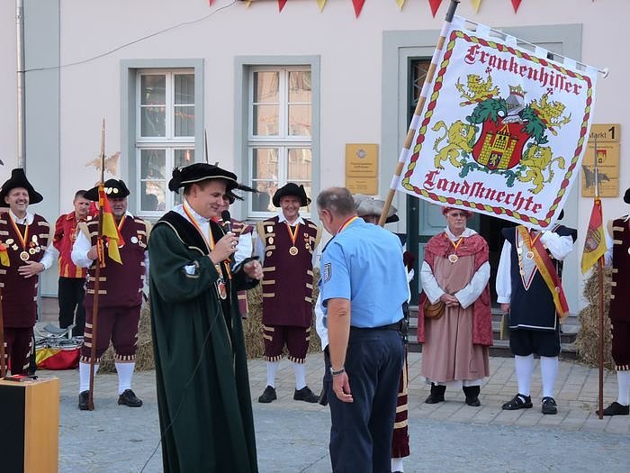 Umzug der Hausm&auml;nner