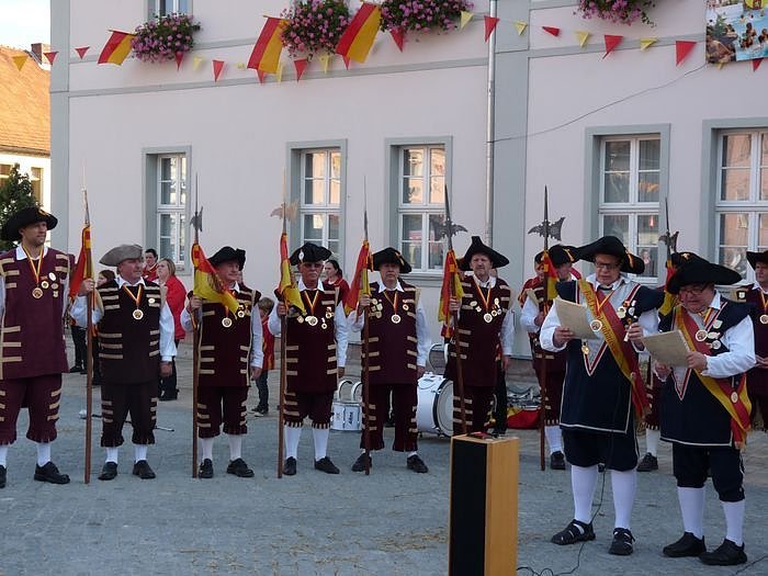 Umzug der Hausm&auml;nner