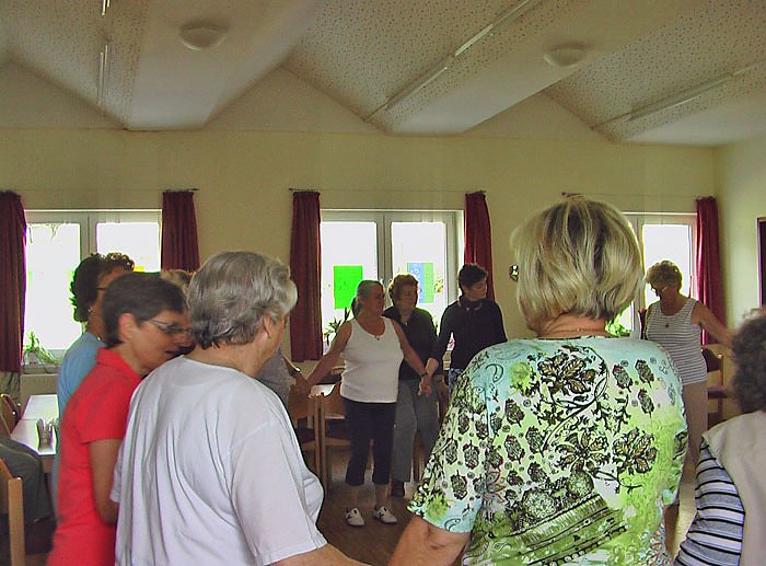 Tanzend durch die Welt