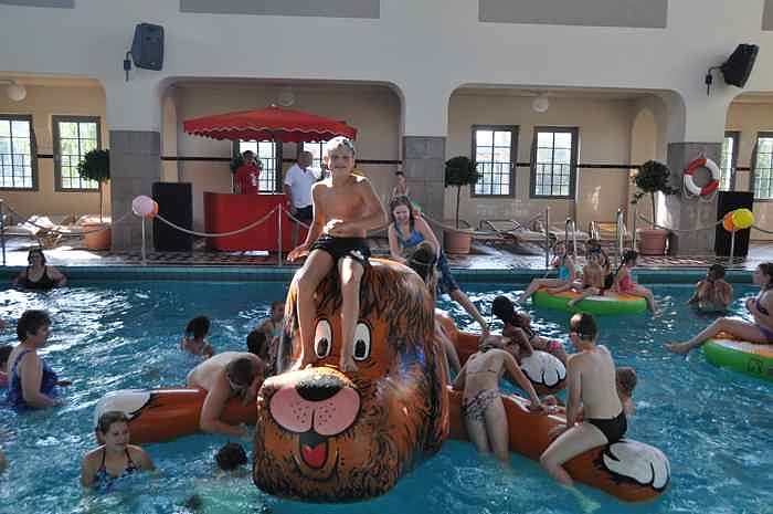 Knax Party im Badehaus