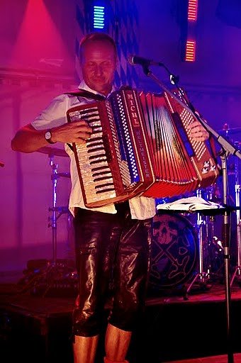 H&ouml;hepunkt beim Oktoberfest (2)