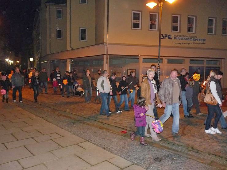 Lindwurm in der Stadt