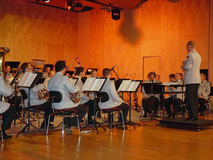 Rekordsumme bei Benefiz