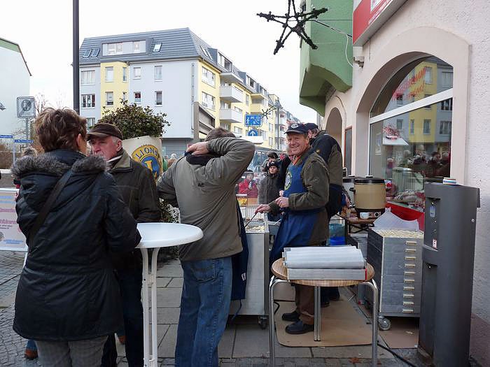 Adventsmarkt gestartet