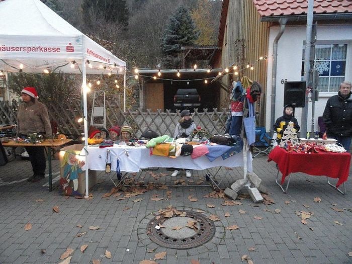 Weihnachtsmarkt in Jechaburg