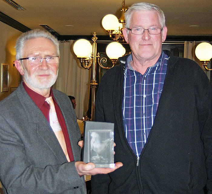 Internationales Treffen