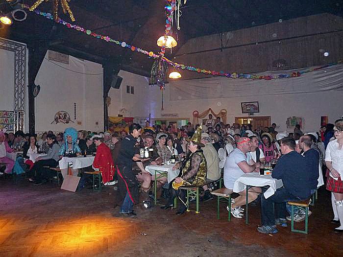 Spitzenm&auml;&szlig;iger Karneval (1)