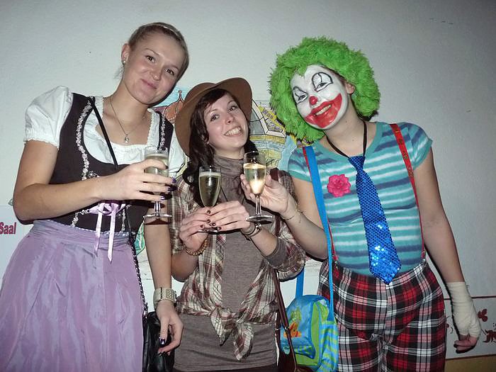 Spitzenm&auml;&szlig;iger Karneval (1)