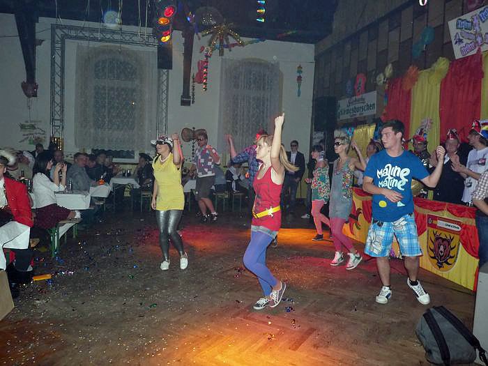 Spitzenm&auml;&szlig;iger Karneval (2)