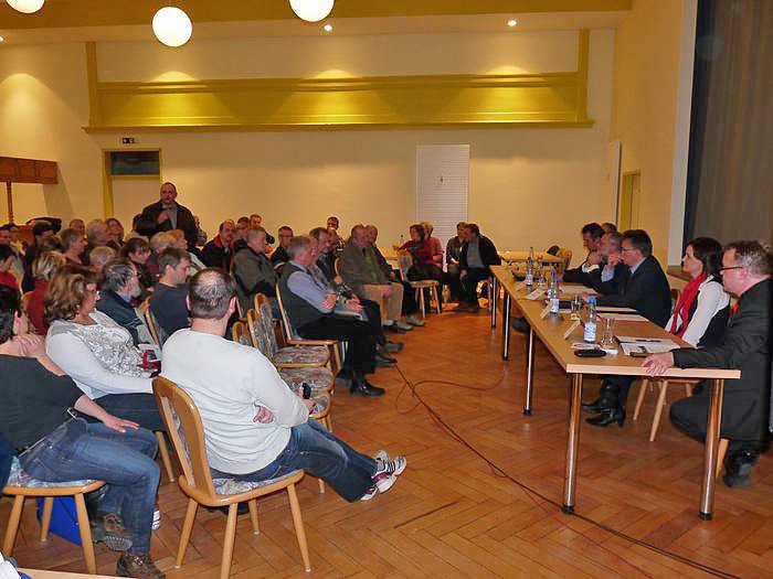 Diskussion um viel Schwein