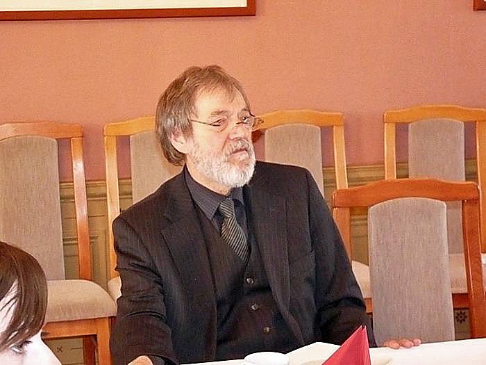 Matschie &uuml;bergibt F&ouml;rderbescheid