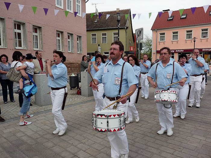 Noch mehr Biertischgarnituren n&ouml;tig