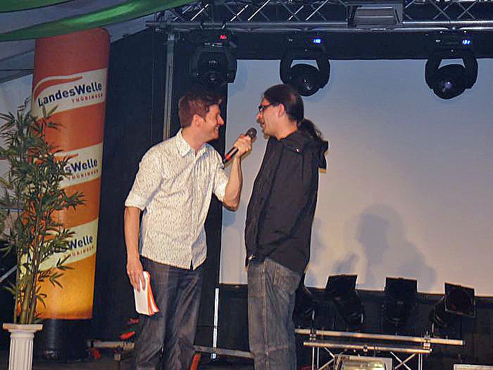 Die Wahl der Fliederk&ouml;nigin (2)