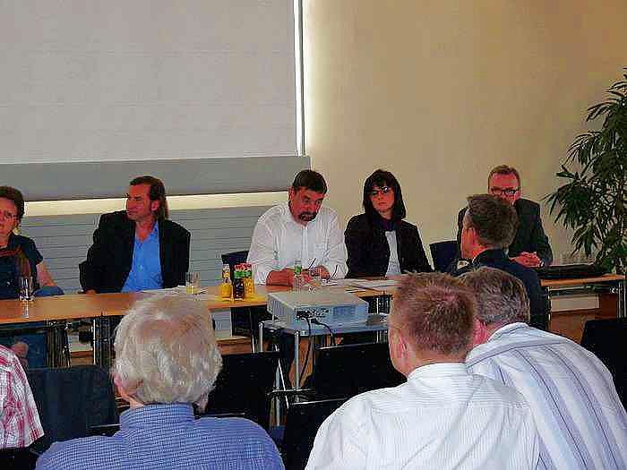 Rege &uuml;ber Energie diskutiert