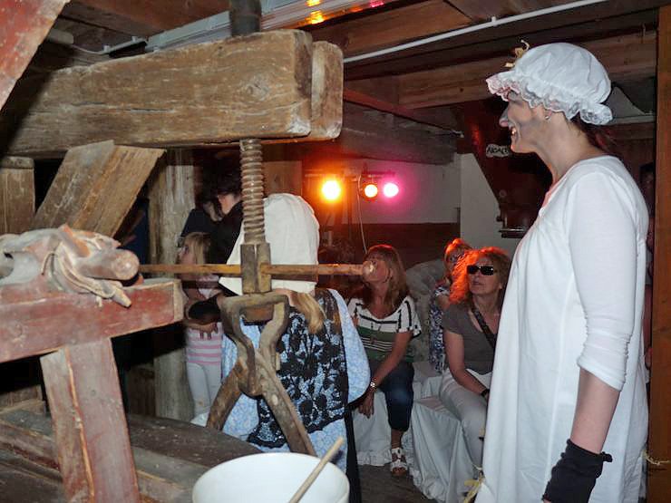 Welche Menschenmassen!