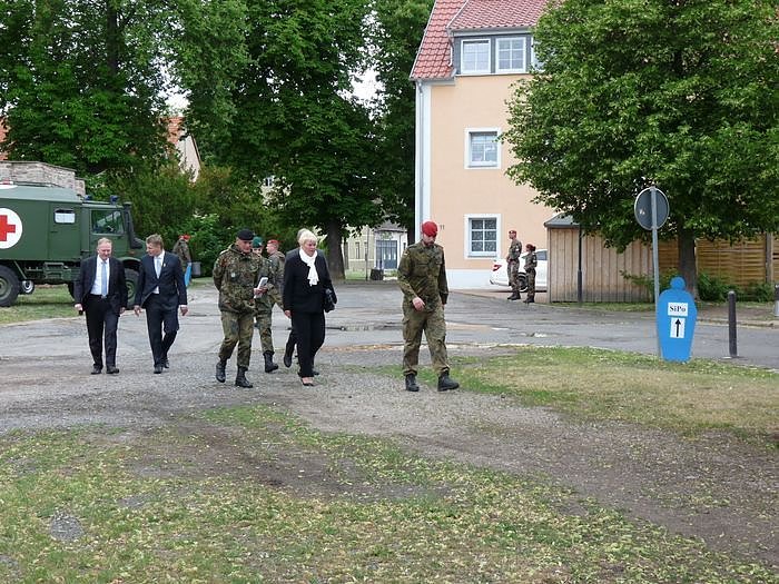 Soldaten verabschiedet