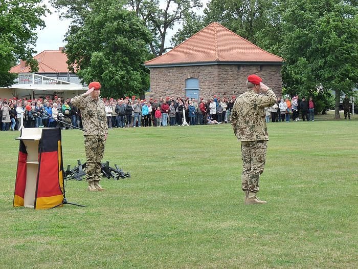 Soldaten verabschiedet