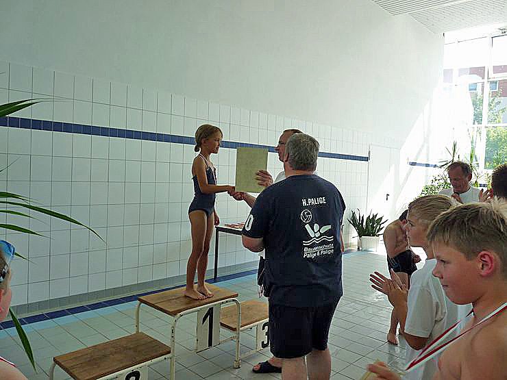Spannende Schwimmduelle