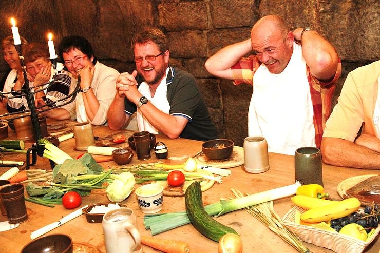 Alterskameraden auf gro&szlig;er Fahrt