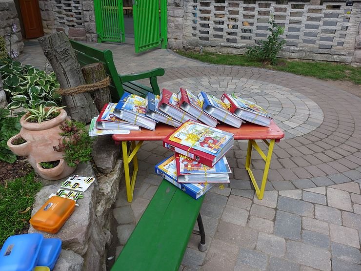 Zur Schule verabschiedet