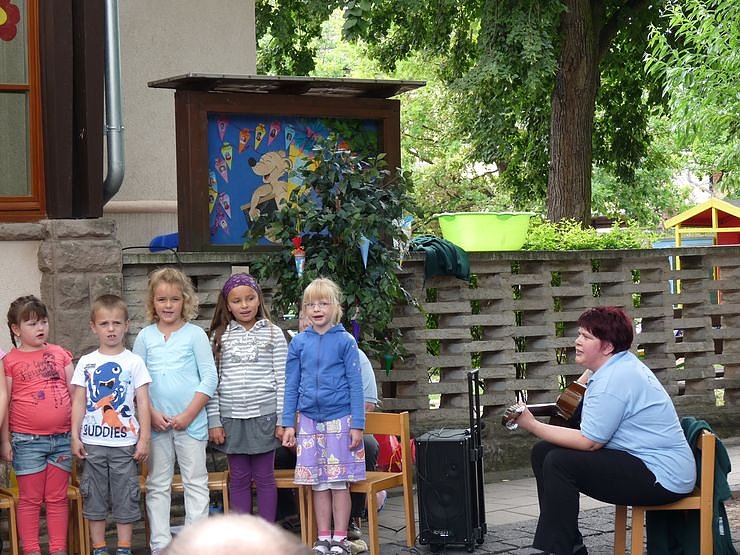 Zur Schule verabschiedet