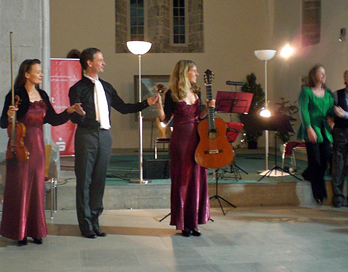 Auftakt mit Grupo Arrabal