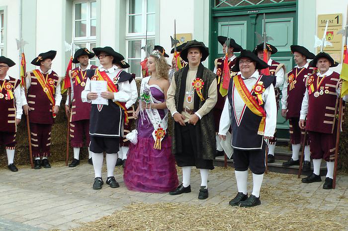 Jubil&auml;umsumzug durch Frankenhausen