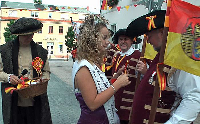 Jubil&auml;umsumzug durch Frankenhausen