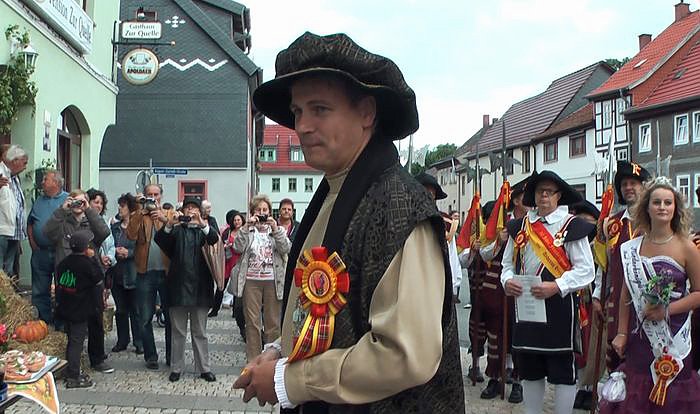 Jubil&auml;umsumzug durch Frankenhausen