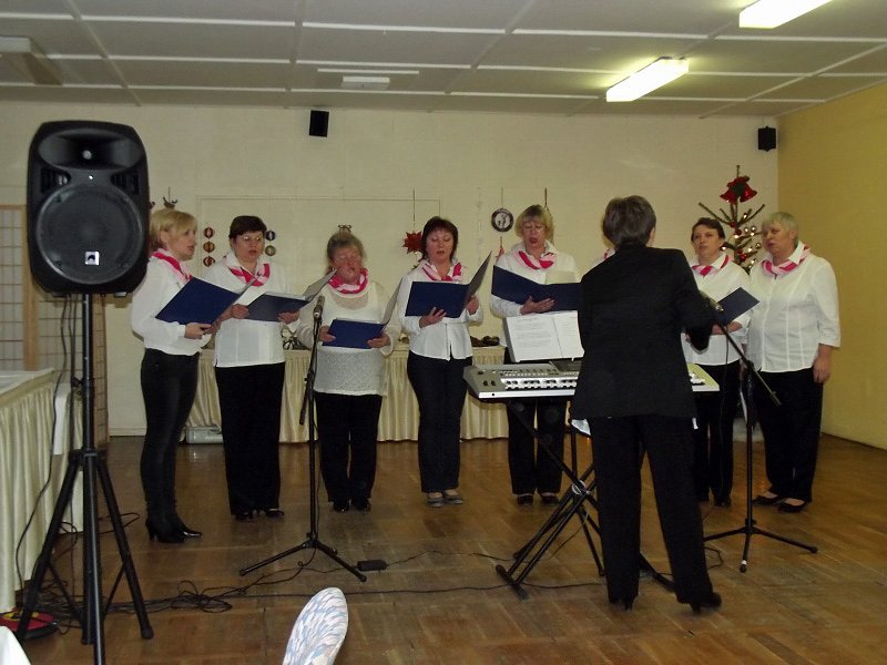 Internationale Weihnachtsfeier WB 4