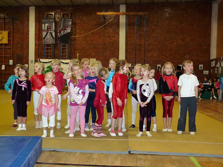 14. Weihnachtsturnen