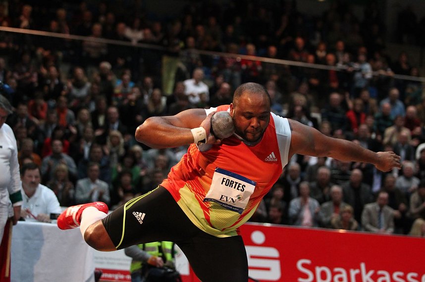 M&auml;nner beim Indoor