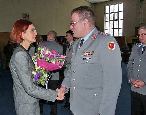 Ins Amt eingef&uuml;hrt