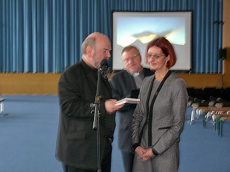 Ins Amt eingef&uuml;hrt