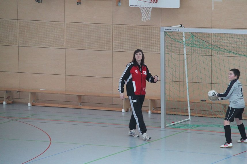 Turnier unterm Hallendach