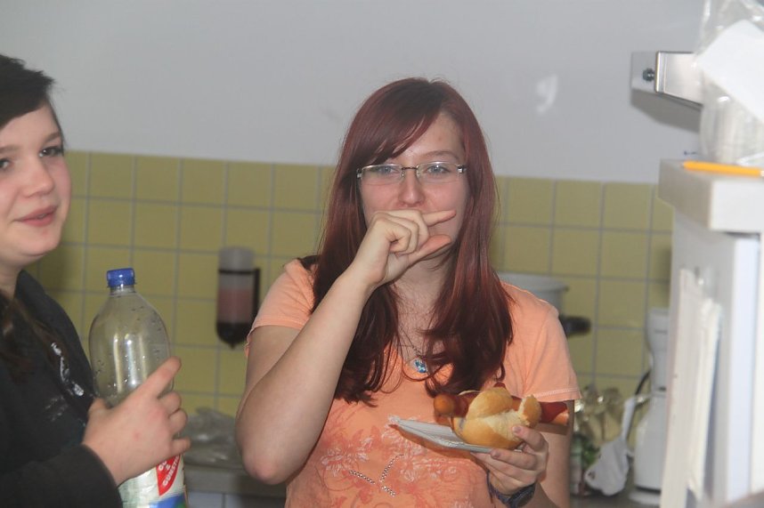 Turnier unterm Hallendach