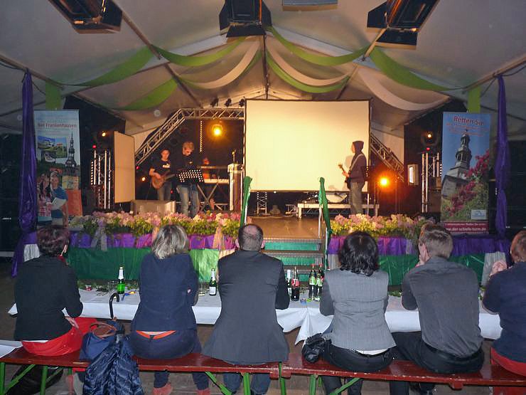 Wahl der Fliederk&ouml;nigin