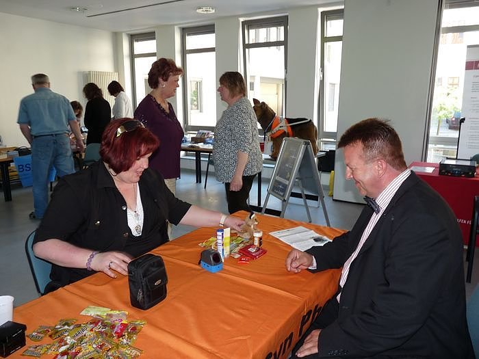  "Ich sehe so, wie du nicht siehst",