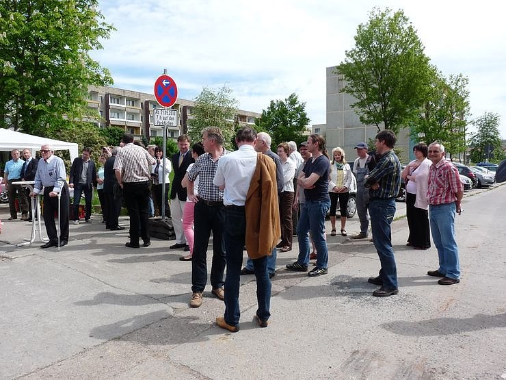 Spatenstich vollzogen