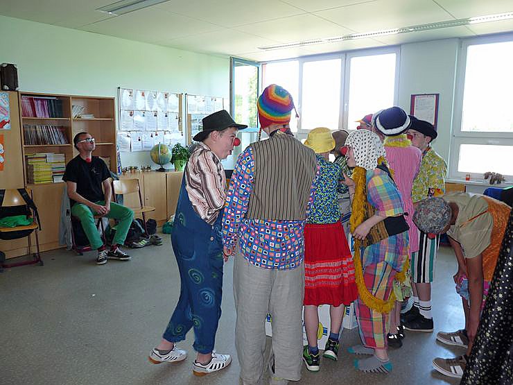 Schlossgeschichten im Zirkuszelt