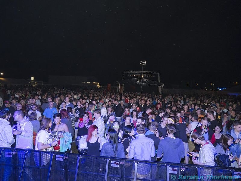 Party an der Schachtstra&szlig;e