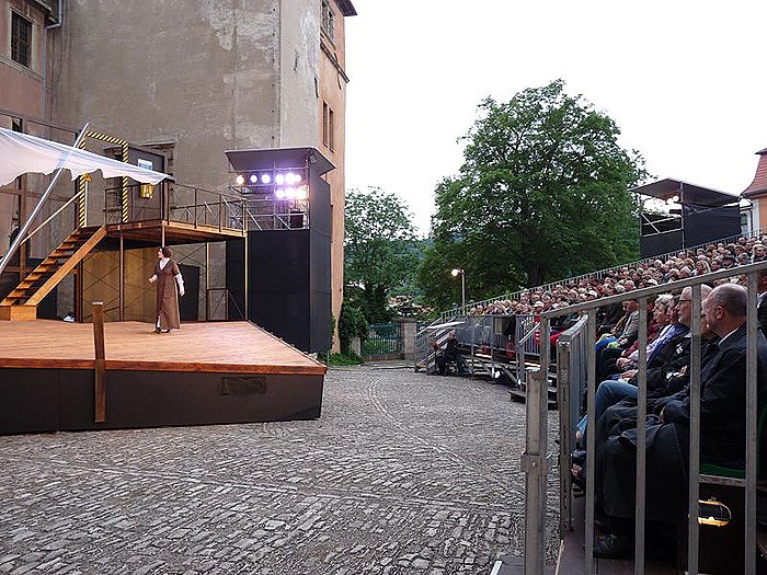 Schlossfestspiele eingel&auml;utet