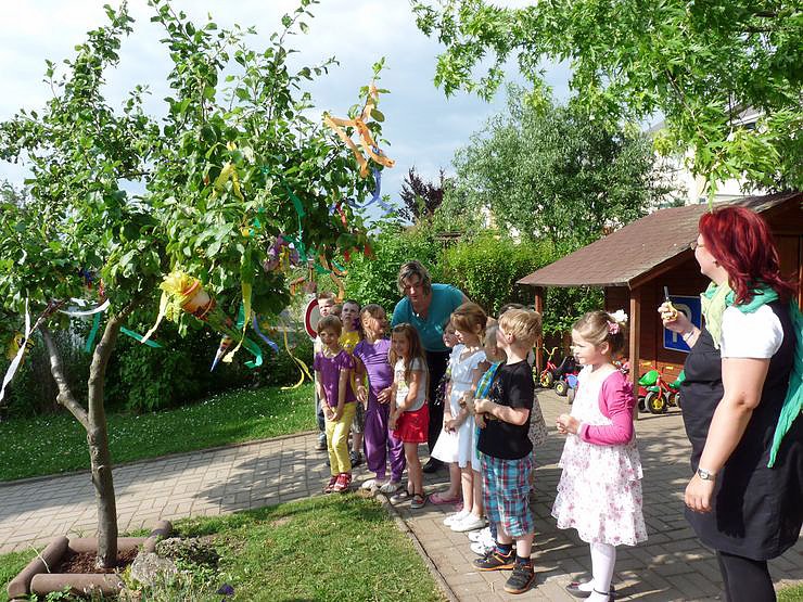 Zuckert&uuml;tenfest am Franzberg