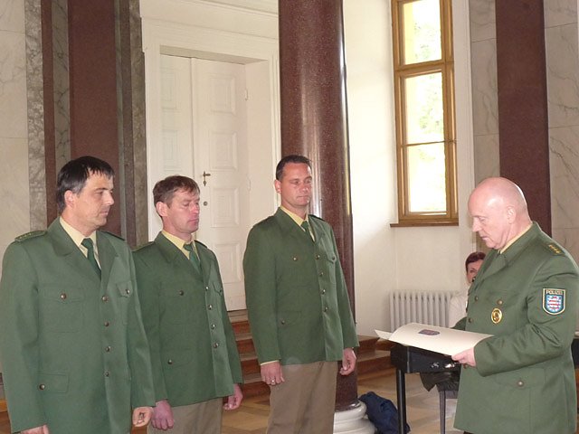 Bef&ouml;rderung bei der Polizei