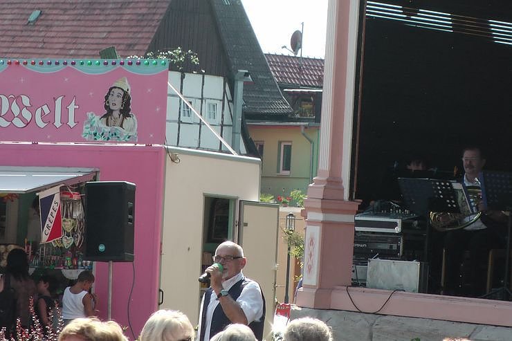 Flucht in den Schatten,