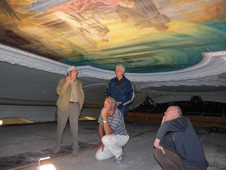 Deckengem&auml;lde mit Diskussion