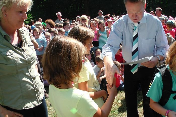 Die Naturentfremdung unserer Gesellschaft, vor allem der Kinder und Jugendlichen, nehmen immer weiter zu. Eine Gegenpol, der den Kindern auch noch Spa&szlig; macht, sind die Waldjugendspiele.   Auch wenn Sp