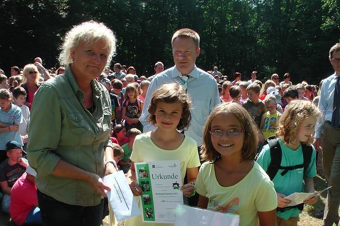 Die Naturentfremdung unserer Gesellschaft, vor allem der Kinder und Jugendlichen, nehmen immer weiter zu. Eine Gegenpol, der den Kindern auch noch Spa&szlig; macht, sind die Waldjugendspiele.   Auch wenn Sp